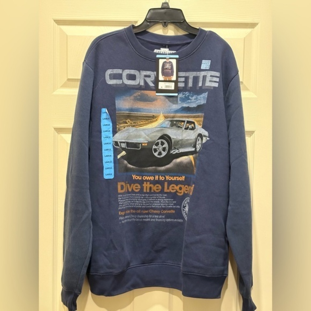 Corvette Crew Neck Sweatshirt By Chevrolet NWT Size L